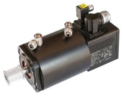 Liquid cooled servomotor execution